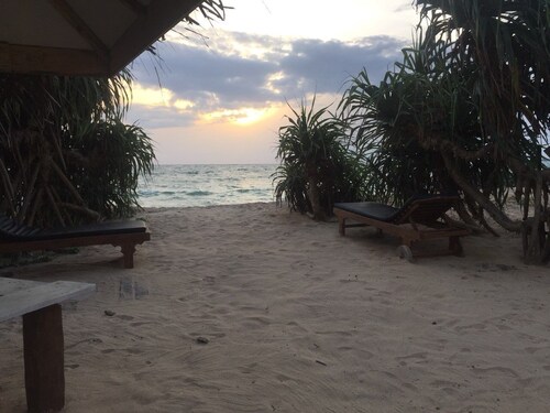 White Sand Villa Hikkaduwa