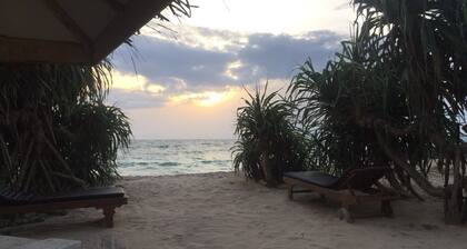White Sand Villa Hikkaduwa