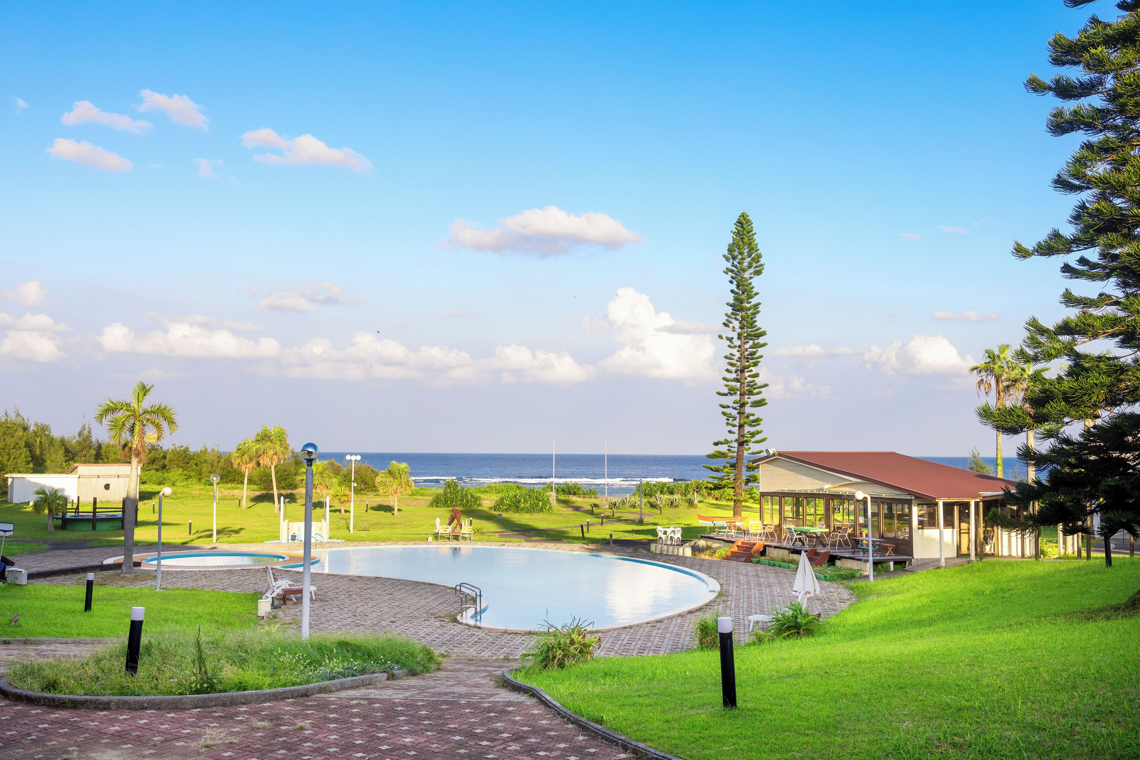 Seasonal outdoor pool
