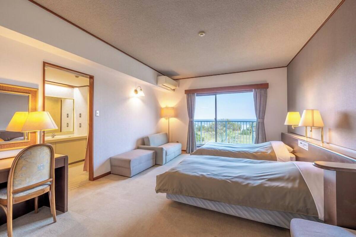 executive twin room | 1 bedroom, desk, free wifi, bed sheets