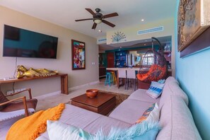 Living room - Isla 33 - One Bedroom Villa 2305 (Isla Mujeres)