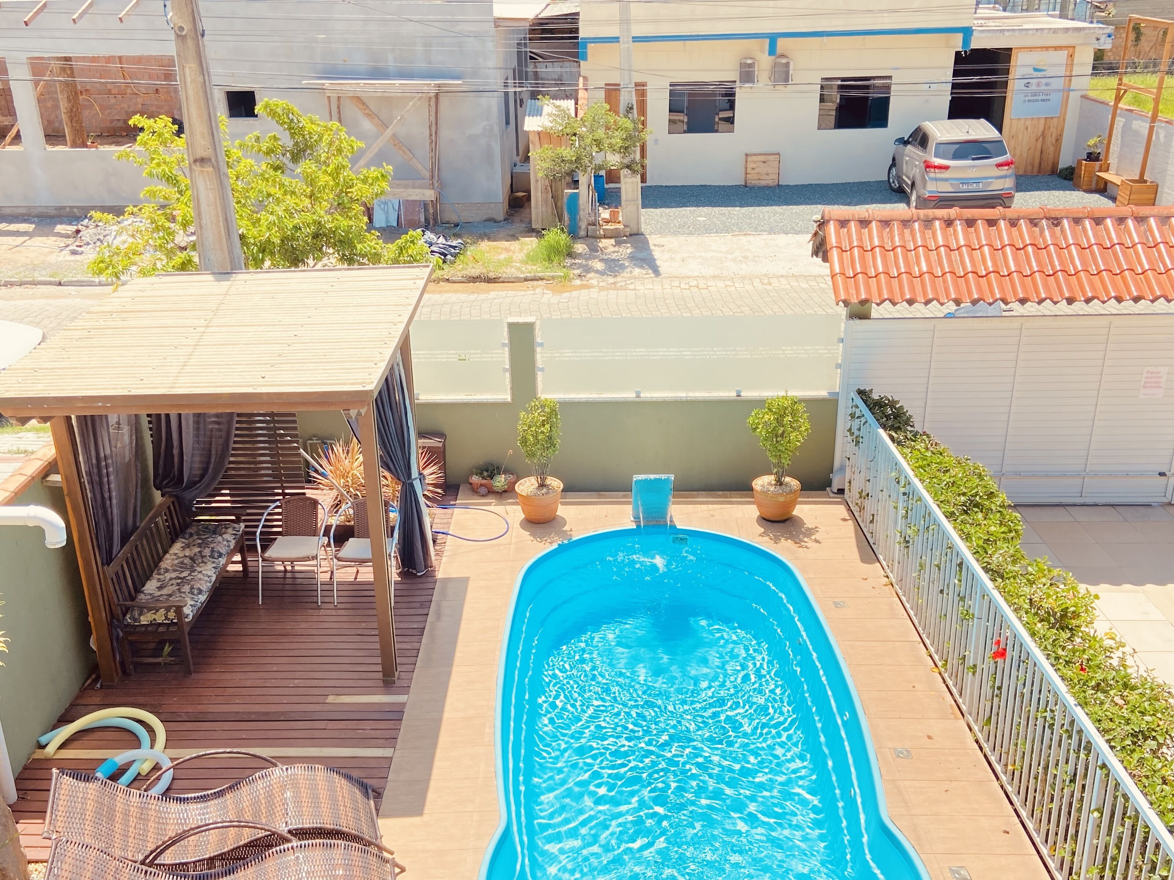 Pemandangan dari bilik