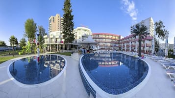 Utomhuspool