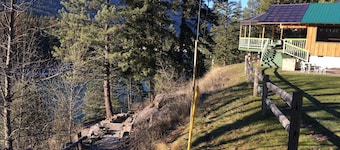Rimrock Lodge