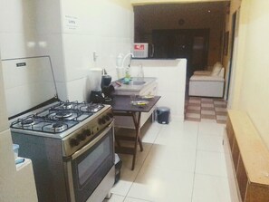 Fridge, microwave, oven, blender