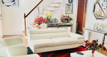 Upscaled Home In A Quiet Neighborhood! You Have the Entire Home to Yourself!