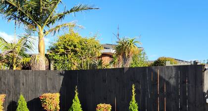 Preiswertes, gemütliches und komfortables Haus in Auckland, Neuseeland.