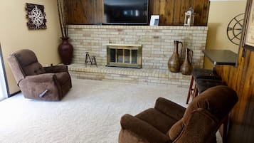 Smart TV, fireplace, video games, DVD player