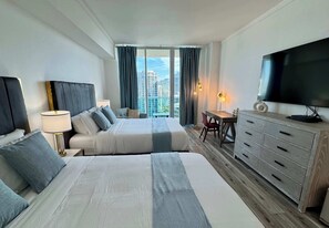 1 chambre, coffres-forts dans les chambres, bureau