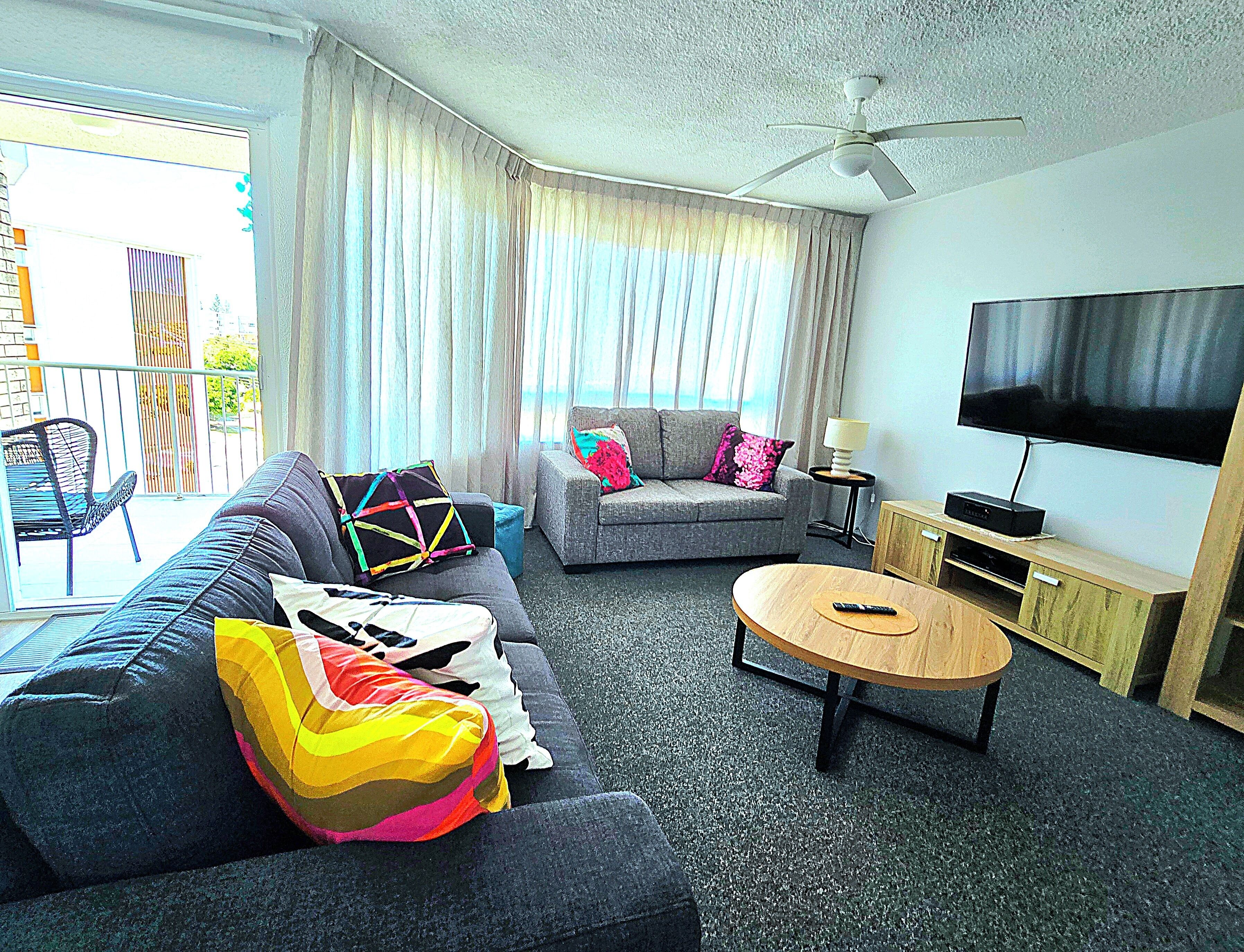 Smart TV, DVD player, ping pong, books