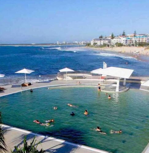Kings Ocean Views Huge Private Rooftop Fast WiFi Pool Sauna Own Garage Sleeps 4 