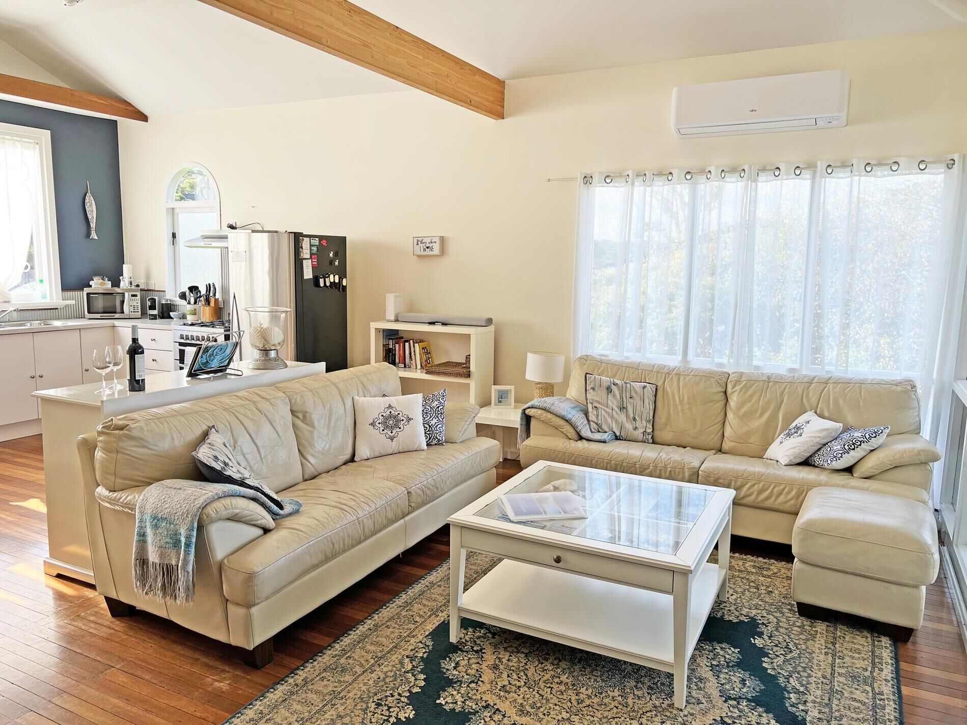 Smart TV, fireplace, DVD player, books