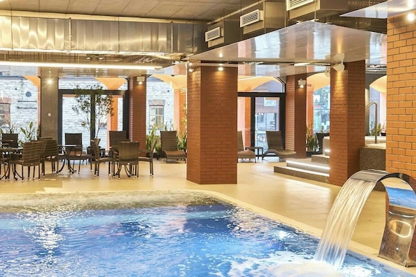 Entrance fee applies and access is subject to the spa opening hours.