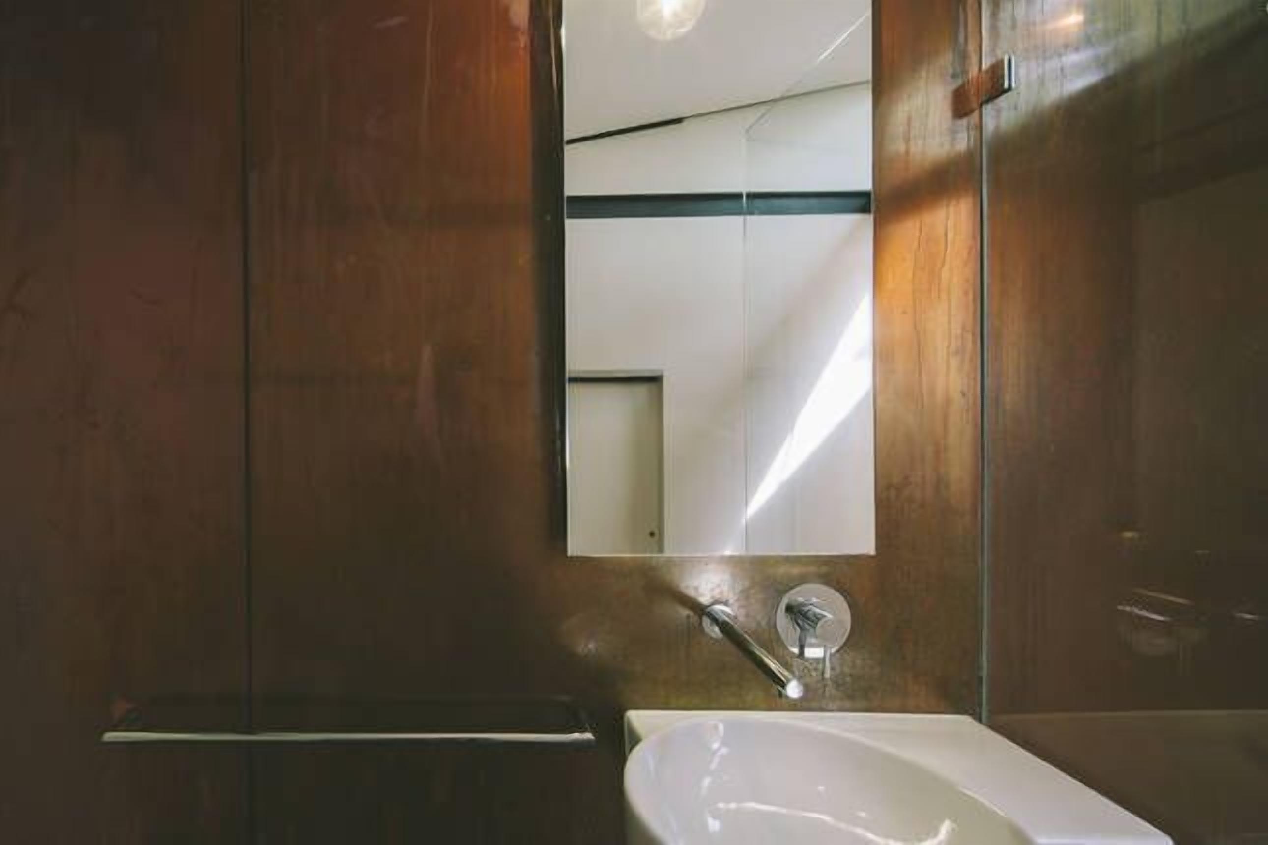 Secluded Style in Coogee Beach — image 11