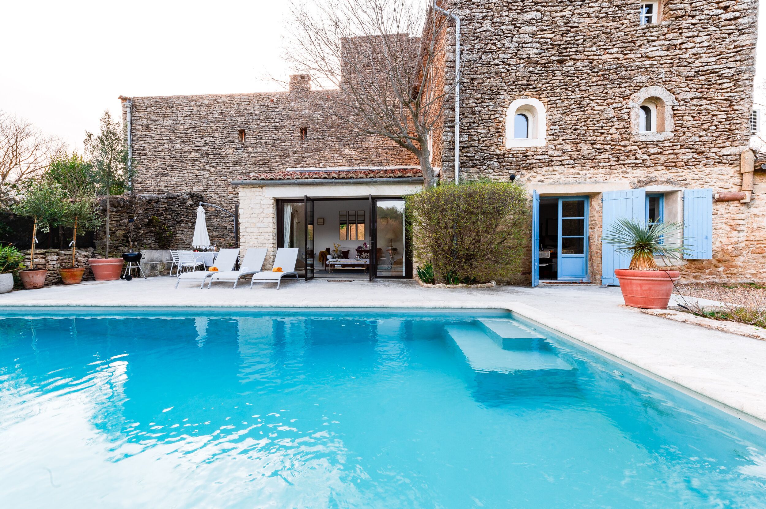 Piscine extérieure, piscine chauffée