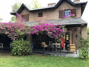 Front of property - Lo del Colo (Canning)