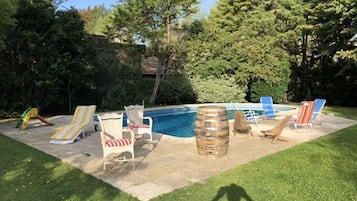 Piscine extérieure (ouverte en saison)