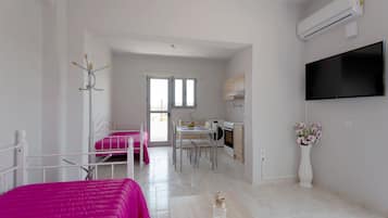 1 chambre, fer et planche Ă  repasser, accĂšs Internet, draps fournis