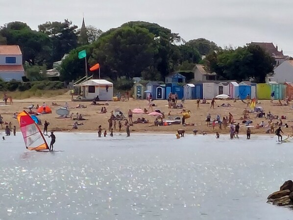 Tæt på stranden