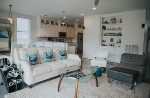 Smart TV, fireplace, DVD player, books