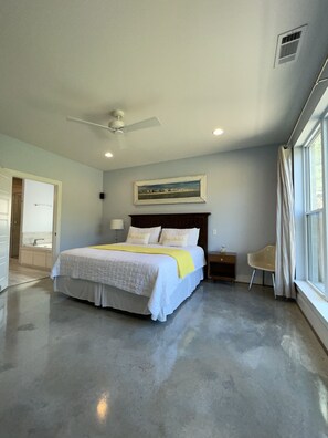 3 多间卧室、办公桌、熨斗/熨衣板、免费 WiFi