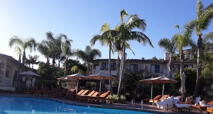ENJOY OUR LOVELY FOUR SEASONS AVIARA VILLA