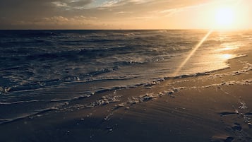 Nær stranden