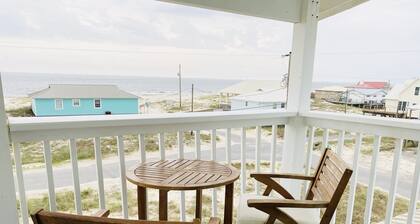 ☀️ 🏖️ 🐾 3 BED 2 BATH SLEEPS 8 BIG DOGS WELCOME