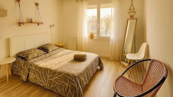 1 Schlafzimmer, Bügeleisen/Bügelbrett, Reisekinderbett, kostenloses WLAN