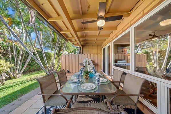 Outdoor dining