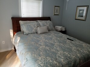 3 Schlafzimmer, Schreibtisch, kostenloses WLAN, Bettwäsche