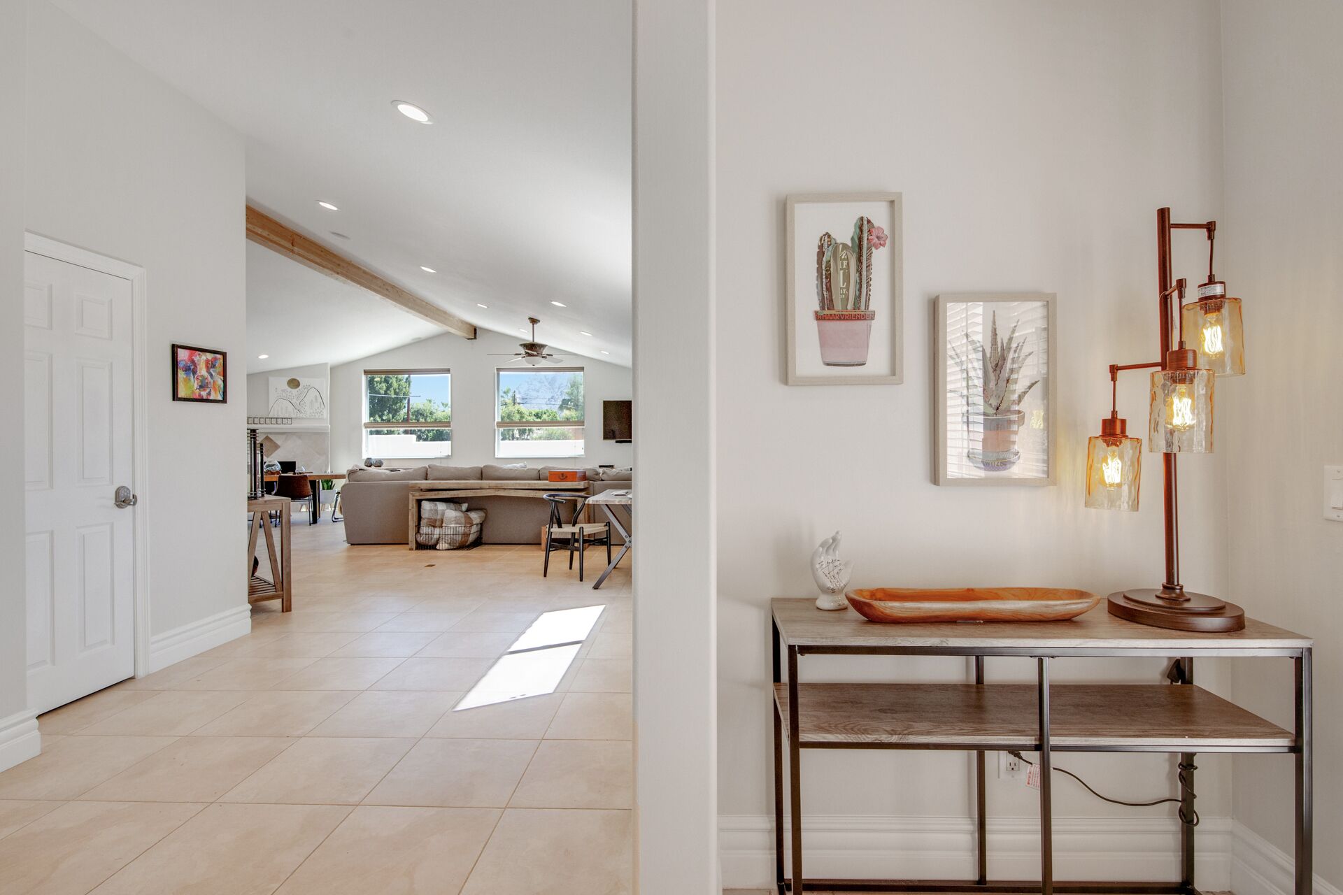4BD #065771Private Oasis w/Stunning Kitchen Pool Spa. Near Old Town Golf Tennis 