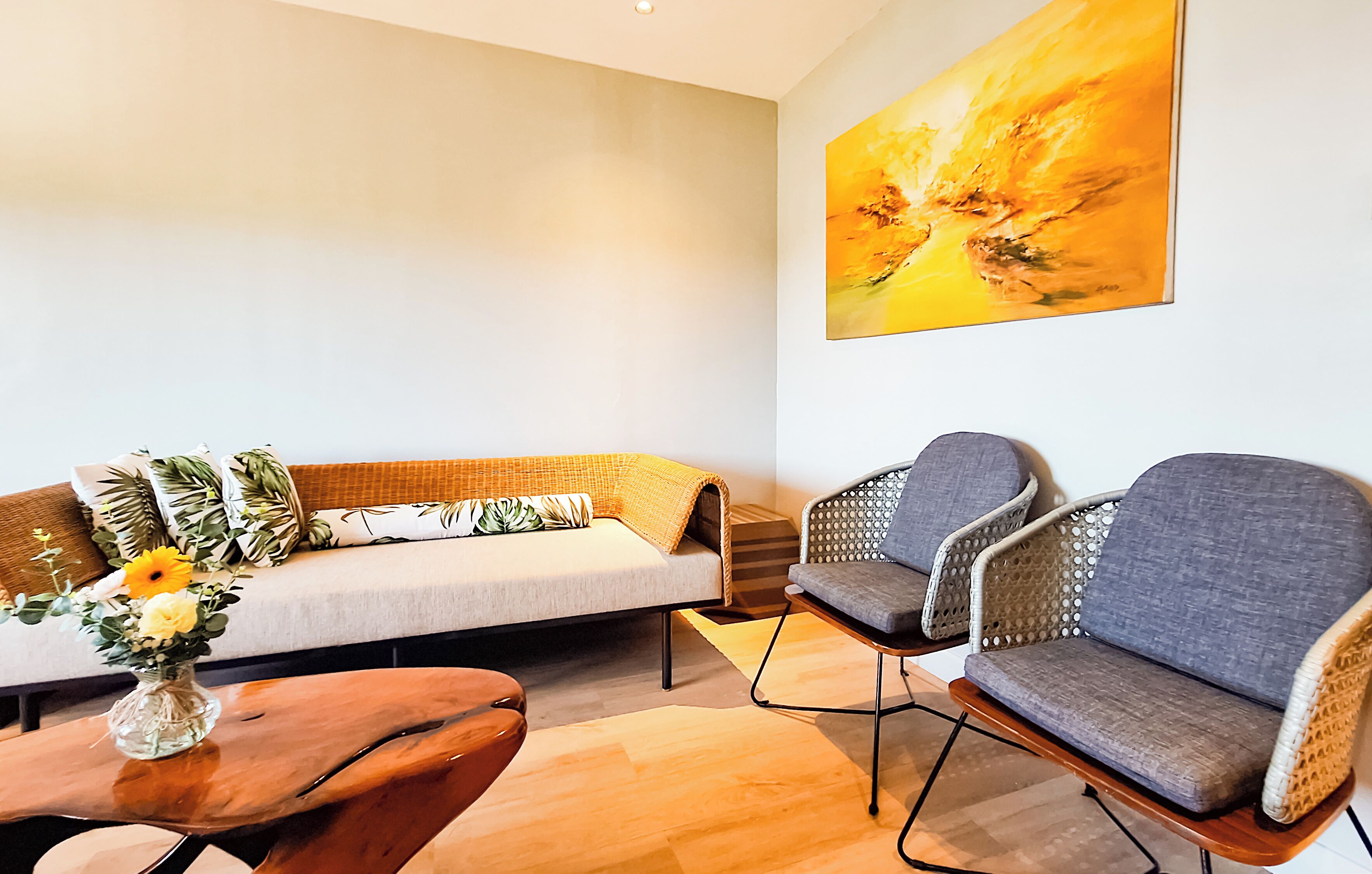 presidential suite | living area | flat-screen tv