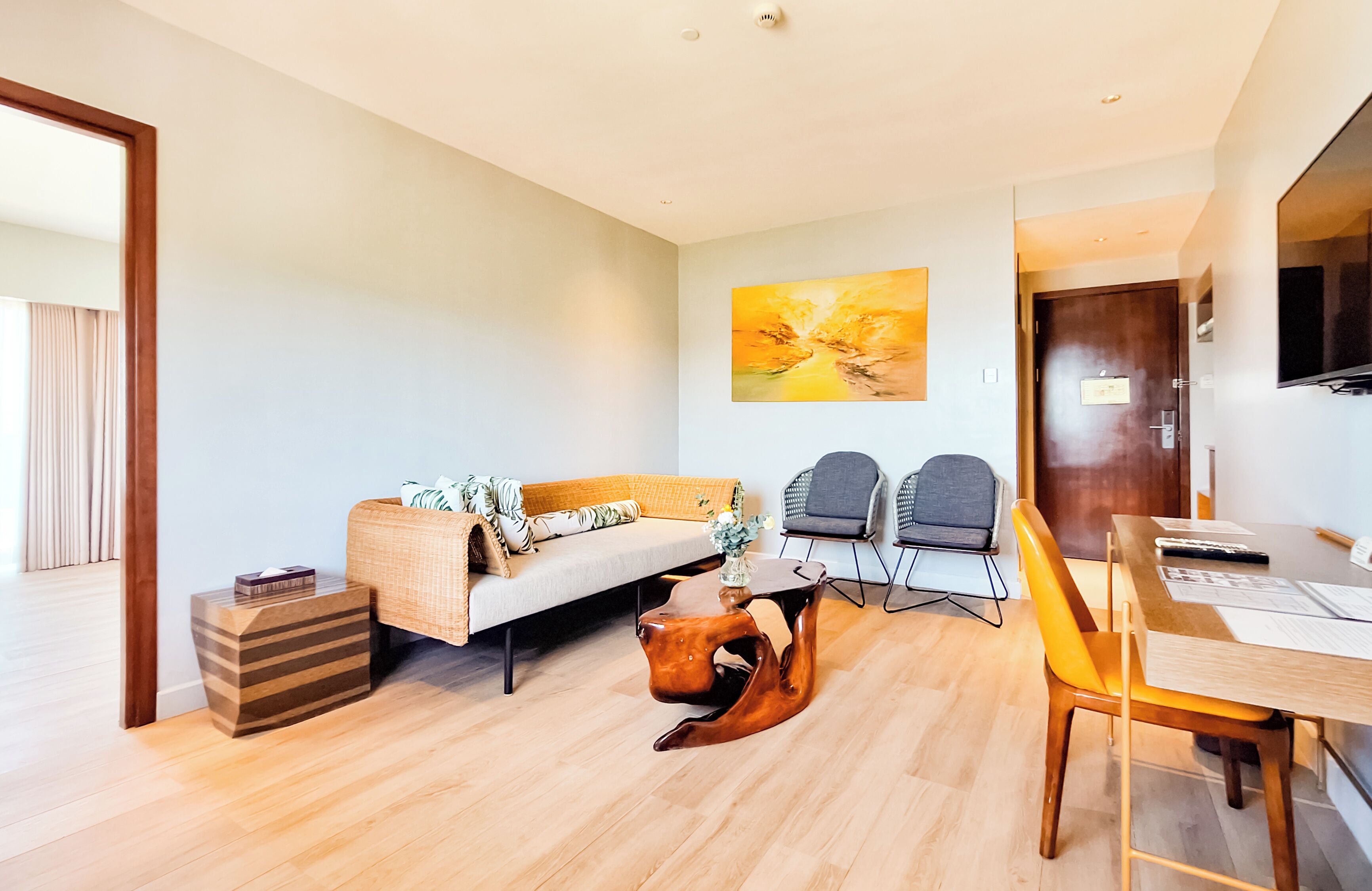 presidential suite | living area | flat-screen tv