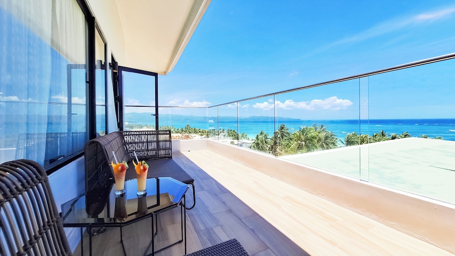 Pinnacle Boracay