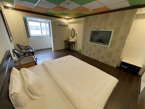 Elite Double Room | Blackout drapes, free WiFi, bed sheets, wheelchair access - Yi Sian Hot Spring Hotel (Taimali)