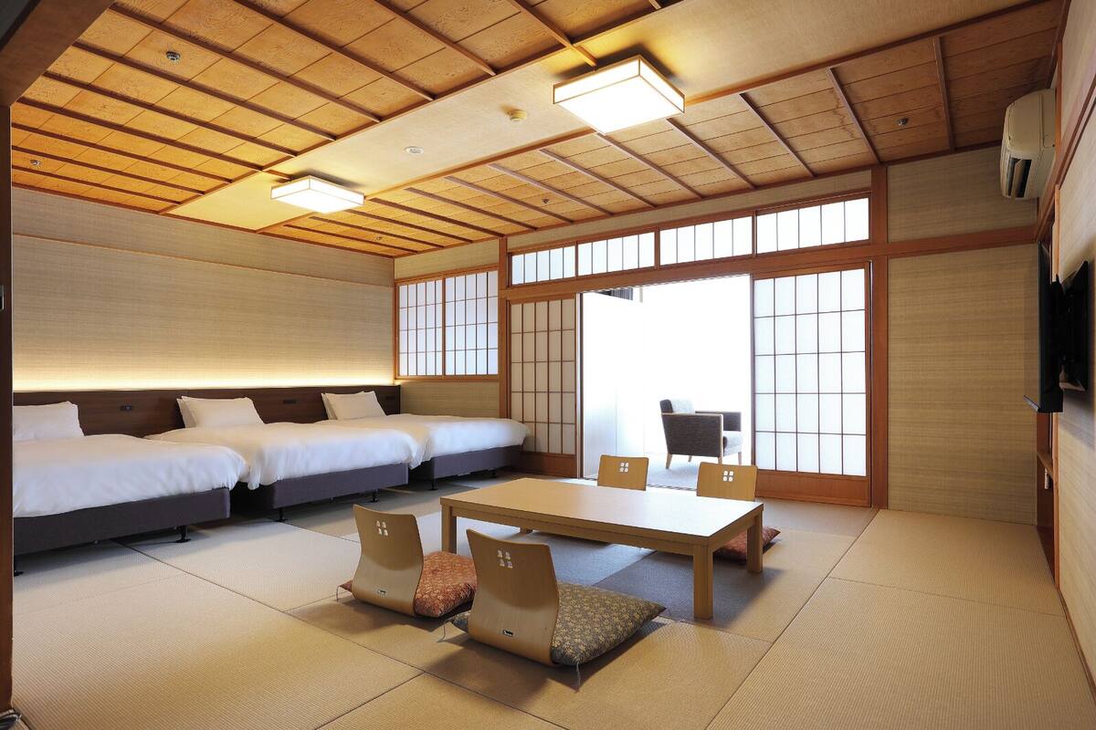 Modern Japanese Triple Room with Open-air Bath, Non Smoking | 1 bedroom, in-room safe, bed sheets