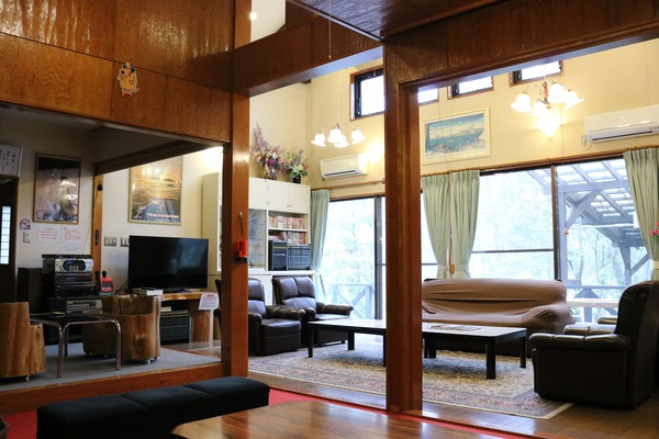 Private Vacation Home | Living room | 47-inch LCD TV with satellite channels, TV, DVD player