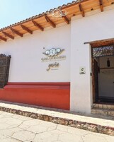 Entrada al alojamiento