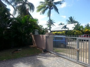 Property entrance - Marrs Villa (Pacific Harbour)
