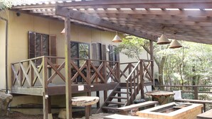 BBQ/picnic Area - Heart Land Hills Lab house (Shika)