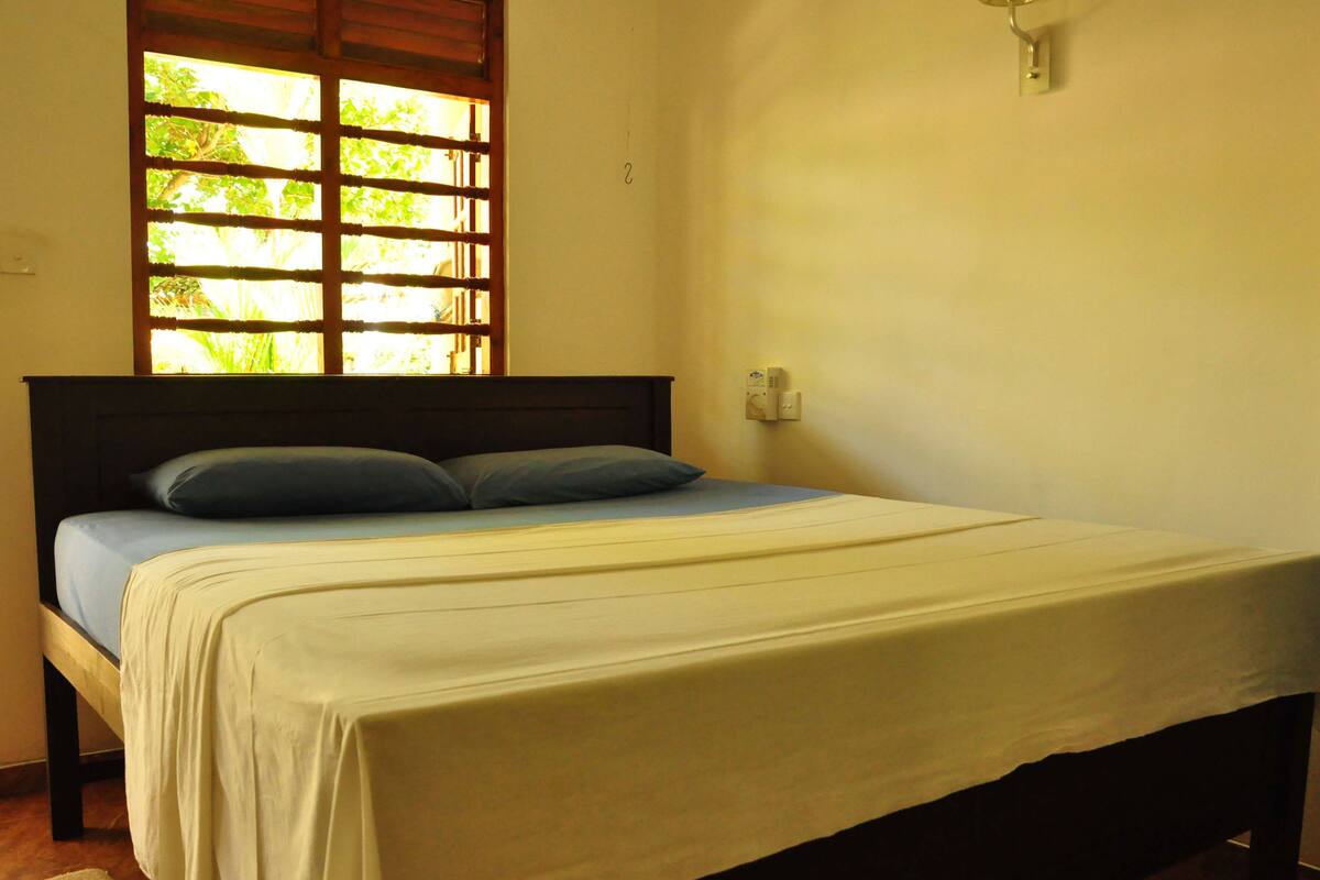 Deluxe Double Room | Soundproofing, WiFi (free)