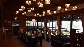 Dining - Heart Land Hills Sukiyazukuri style house (Shika)