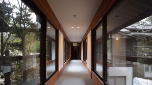 Hallway - Heart Land Hills Sukiyazukuri style house (Shika)