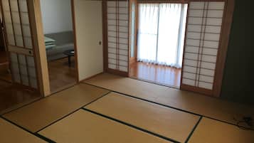 Maison (Private Vacation Home)