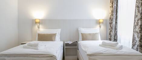 2 sovrum, sÀngtillbehör av högsta kvalitet och Select Comfort-madrasser