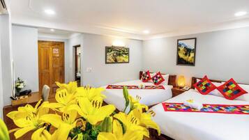 Habitación básica con 1 cama matrimonial o 2 individuales | Ropa de cama de alta calidad, edredón y camas con efecto memoria