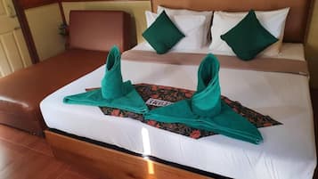 Free WiFi, bed sheets