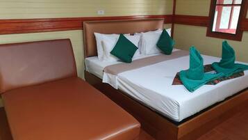 Free WiFi, bed sheets