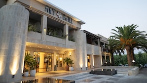مدخل المنشأة